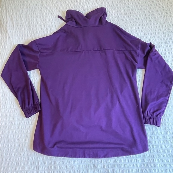Fabletics Purple Sweatshirt - Picture 5 of 5